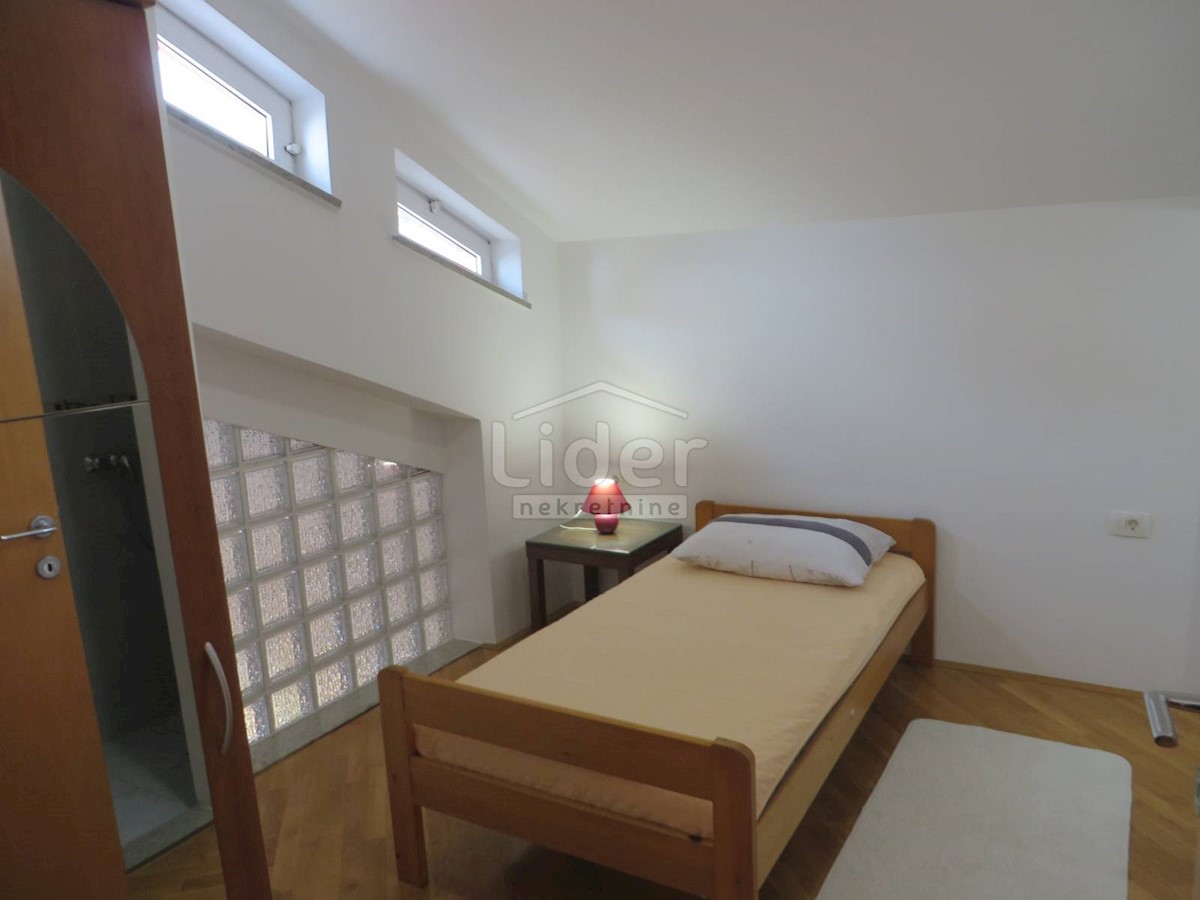 Apartmán K pronájmu - PRIMORSKO-GORANSKA  RIJEKA 