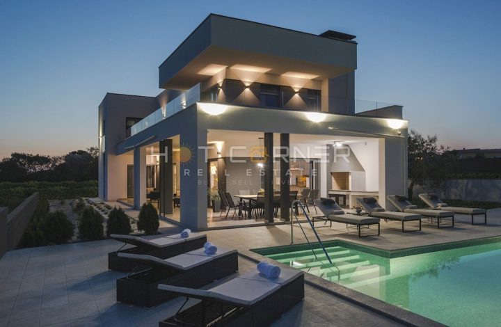 House for sale 215 m² – Pula