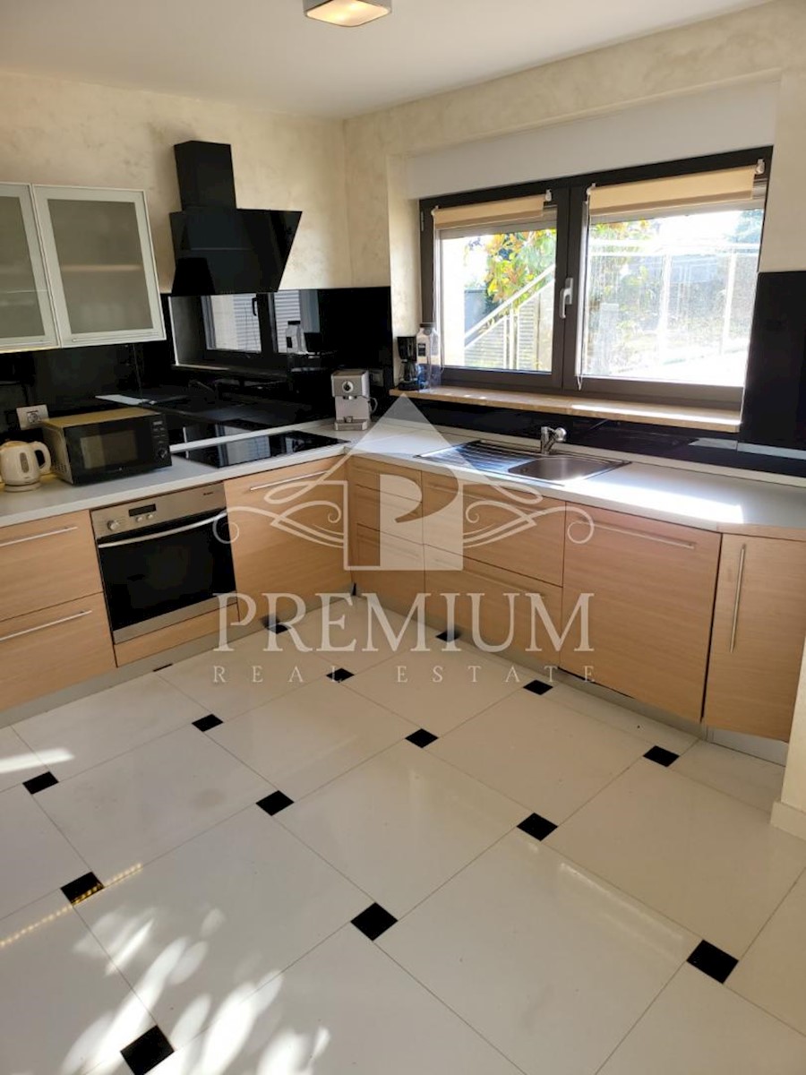 House For sale - ISTARSKA  POREČ 