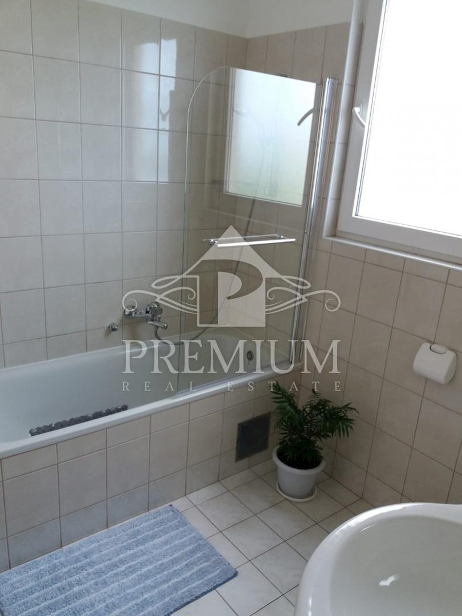 Apartma Na predaj - PRIMORSKO-GORANSKA  OPATIJA 