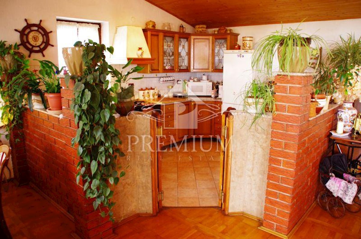 Haus Zu verkaufen - PRIMORSKO-GORANSKA MATULJI
