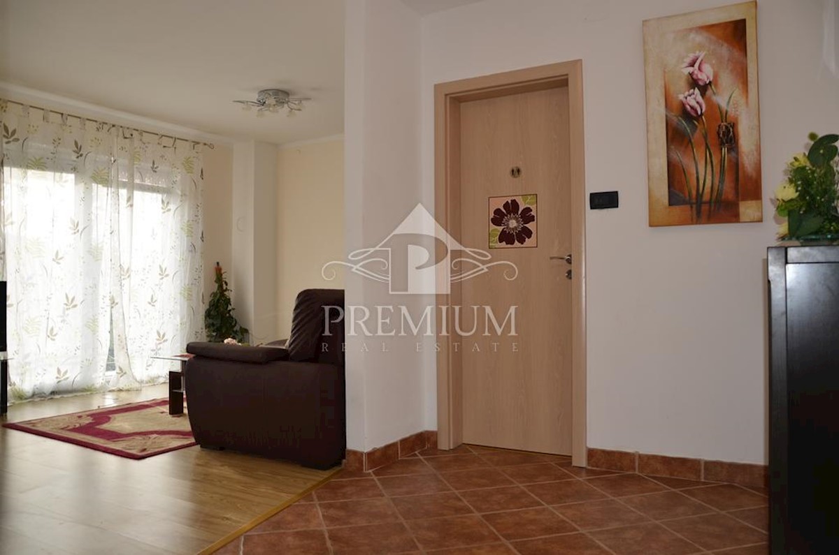 Dom Na predaj - PRIMORSKO-GORANSKA  VINODOLSKA OPĆINA 