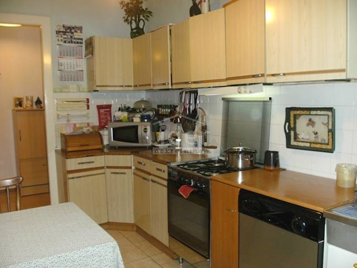 Apartmán Na predaj - PRIMORSKO-GORANSKA  RIJEKA 