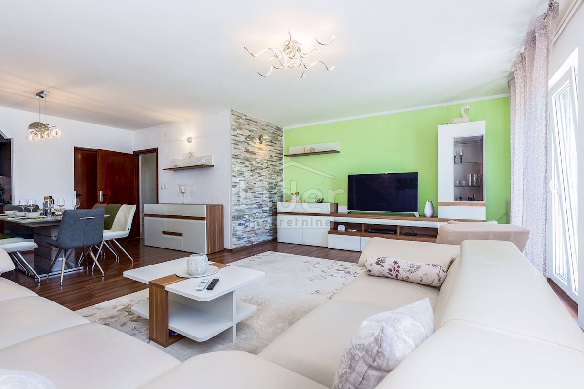 Casa In vendita - PRIMORSKO-GORANSKA  CRIKVENICA 