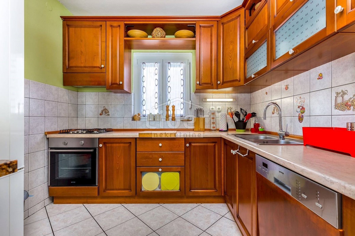Casa In vendita - PRIMORSKO-GORANSKA  CRIKVENICA 