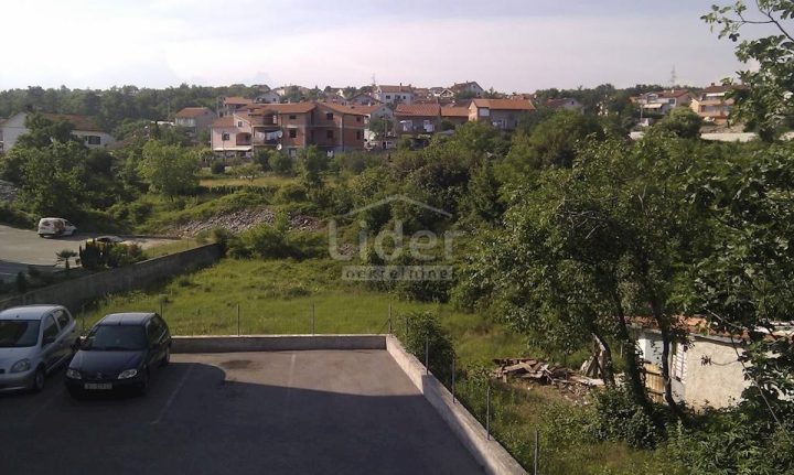 Zemljište na prodaju 1117 m² – Srdoči