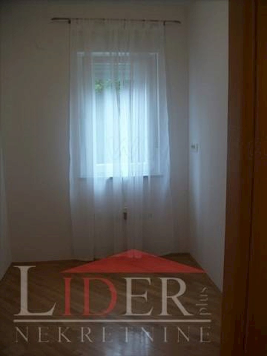 Flat For rent - PRIMORSKO-GORANSKA  KASTAV 