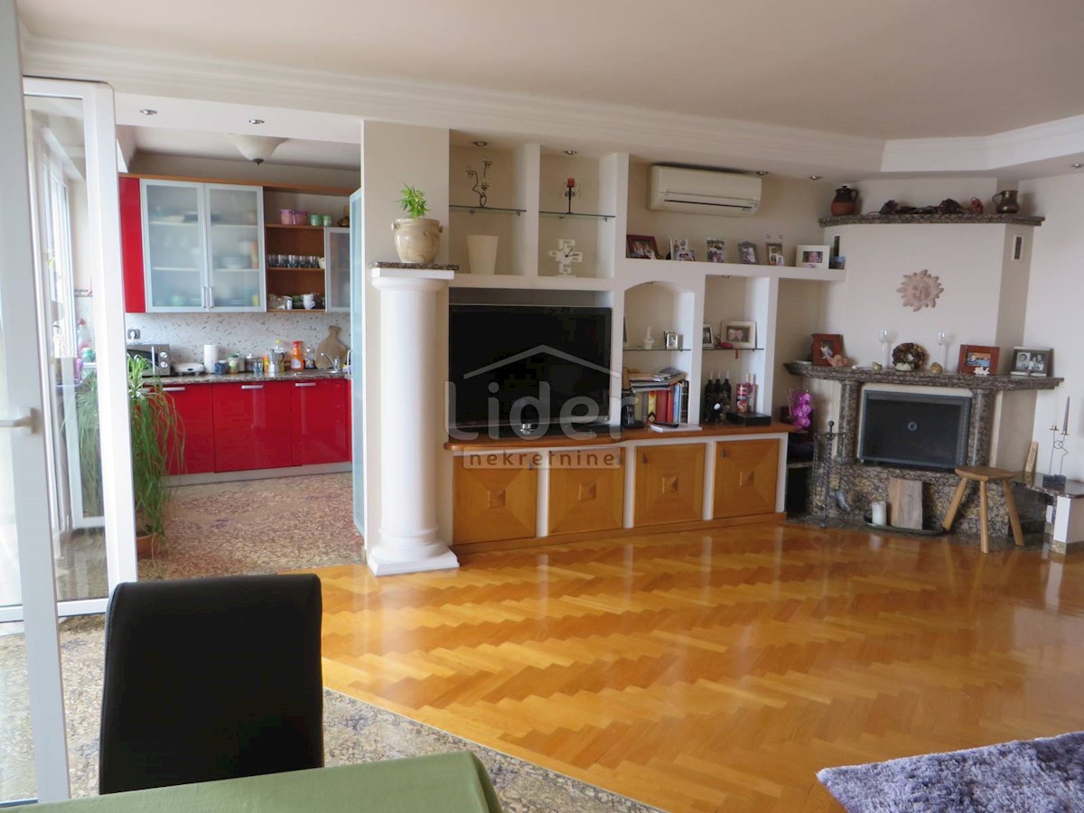 Apartmán Na prodej - PRIMORSKO-GORANSKA  RIJEKA 