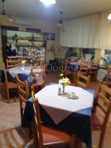 Business premises For sale - Primorsko-goranska Mali Lošinj - foto 4/5