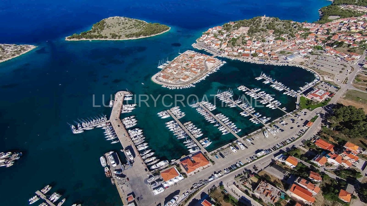 Zemljište Na prodaju - ŠIBENSKO-KNINSKA  VODICE 