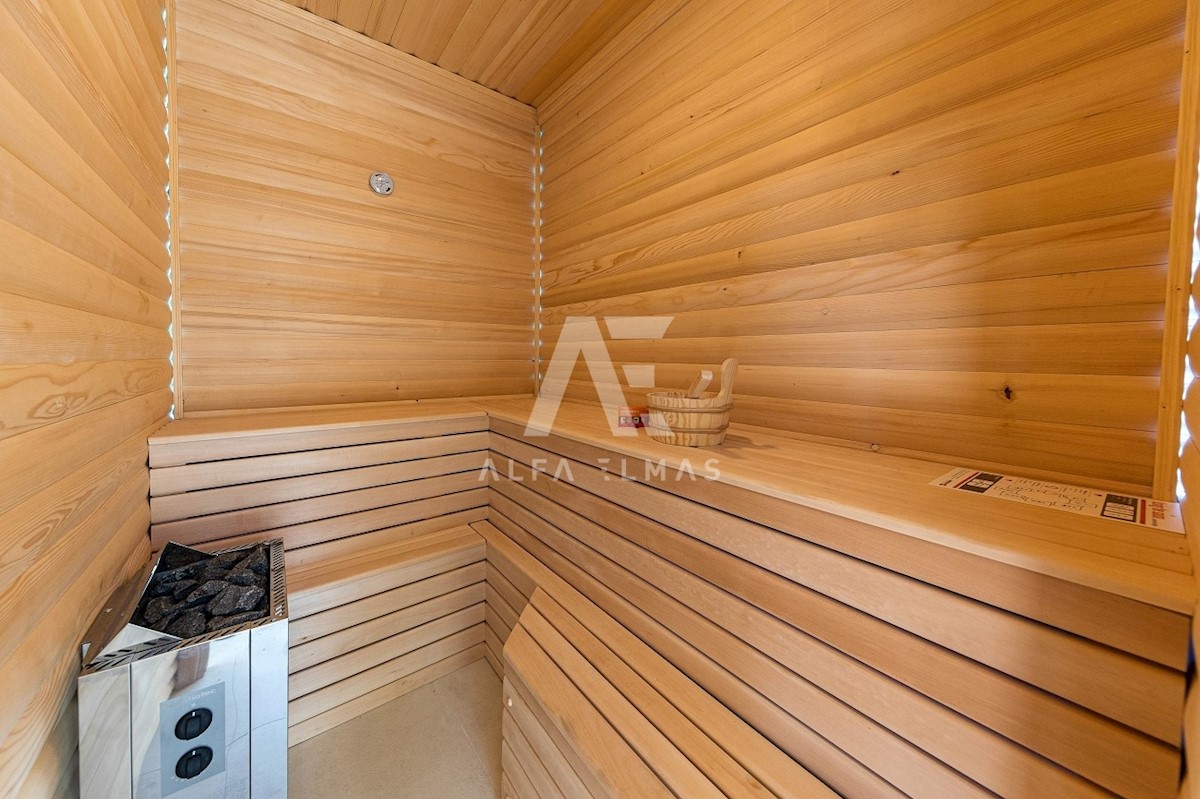 House For sale - PRIMORSKO-GORANSKA  CRIKVENICA 