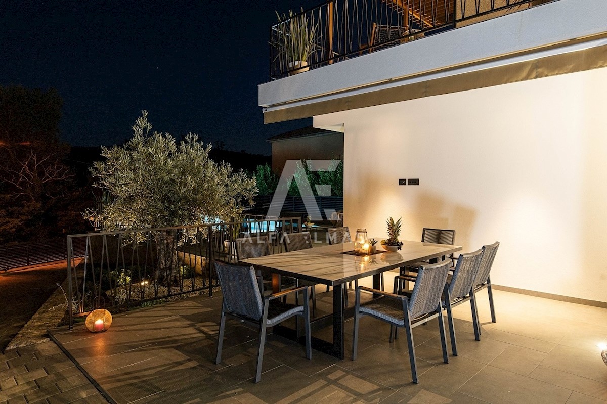House For sale - PRIMORSKO-GORANSKA  CRIKVENICA 