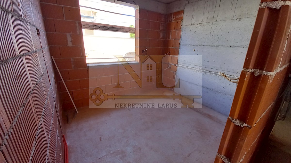 Appartement À vendre - SPLITSKO-DALMATINSKA  ČIOVO 