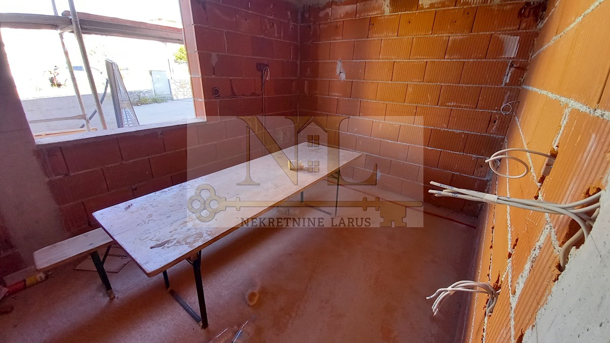 Appartement À vendre - SPLITSKO-DALMATINSKA  ČIOVO 