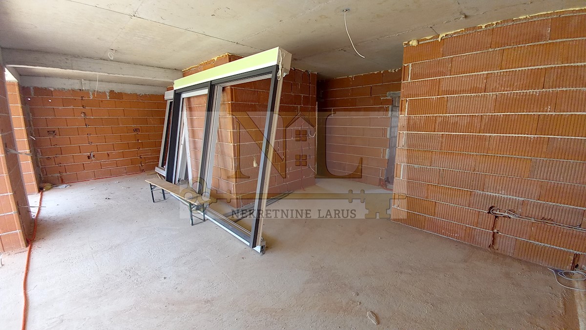 Appartement À vendre - SPLITSKO-DALMATINSKA  ČIOVO 