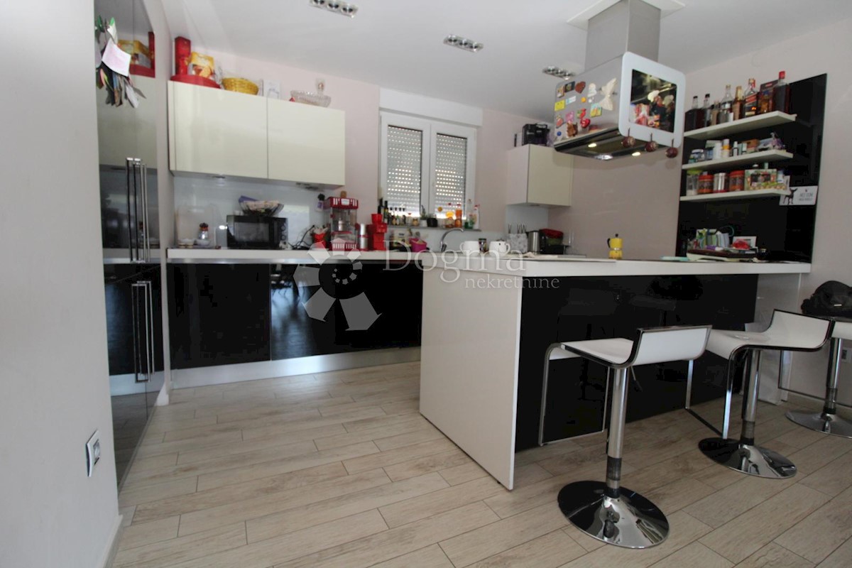 Apartmán Na prodej - PRIMORSKO-GORANSKA  RIJEKA 