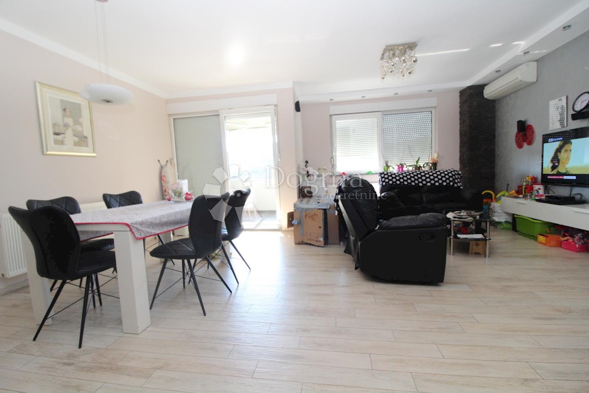 Apartmán Na prodej - PRIMORSKO-GORANSKA  RIJEKA 