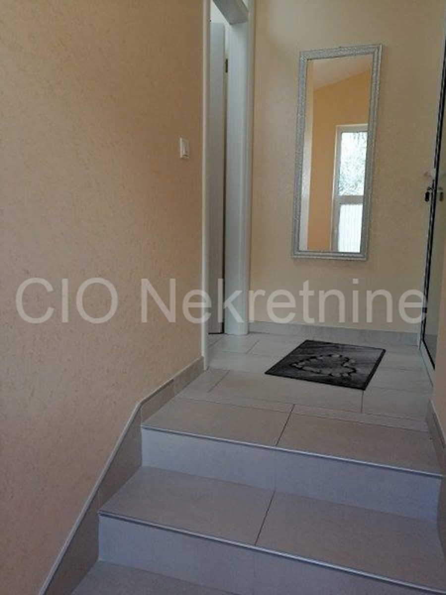 Dům Na prodej - SPLITSKO-DALMATINSKA  ČIOVO 