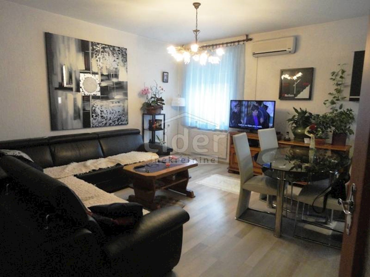 Apartma Na predaj - PRIMORSKO-GORANSKA  RIJEKA 