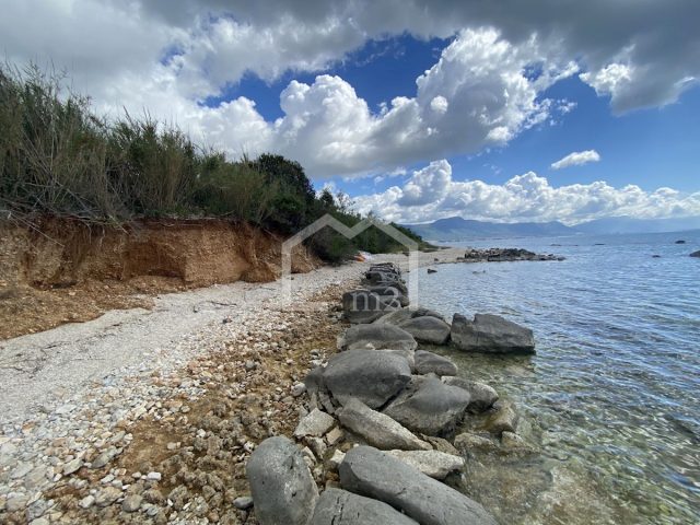 Terreno in vendita 4197 m² – Kaštel Štafilić