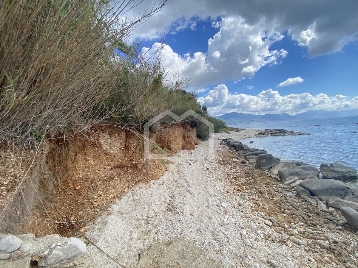 Zemljište Na prodaju - SPLITSKO-DALMATINSKA  KAŠTELA 