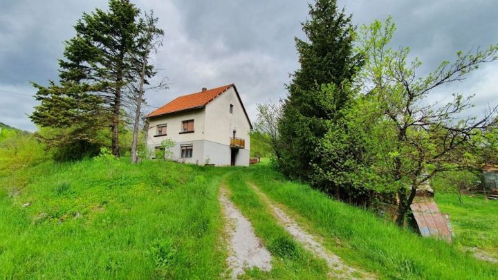 Dom na sprzedaż 240 m² – Jablan