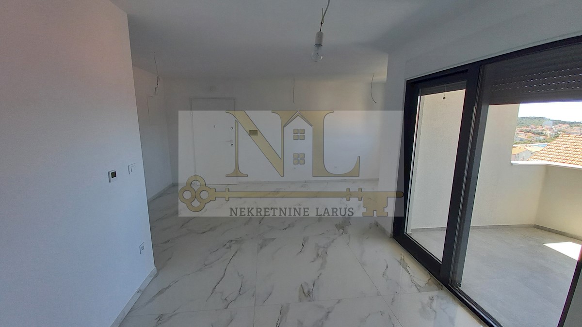 Appartement À vendre - SPLITSKO-DALMATINSKA  ČIOVO 