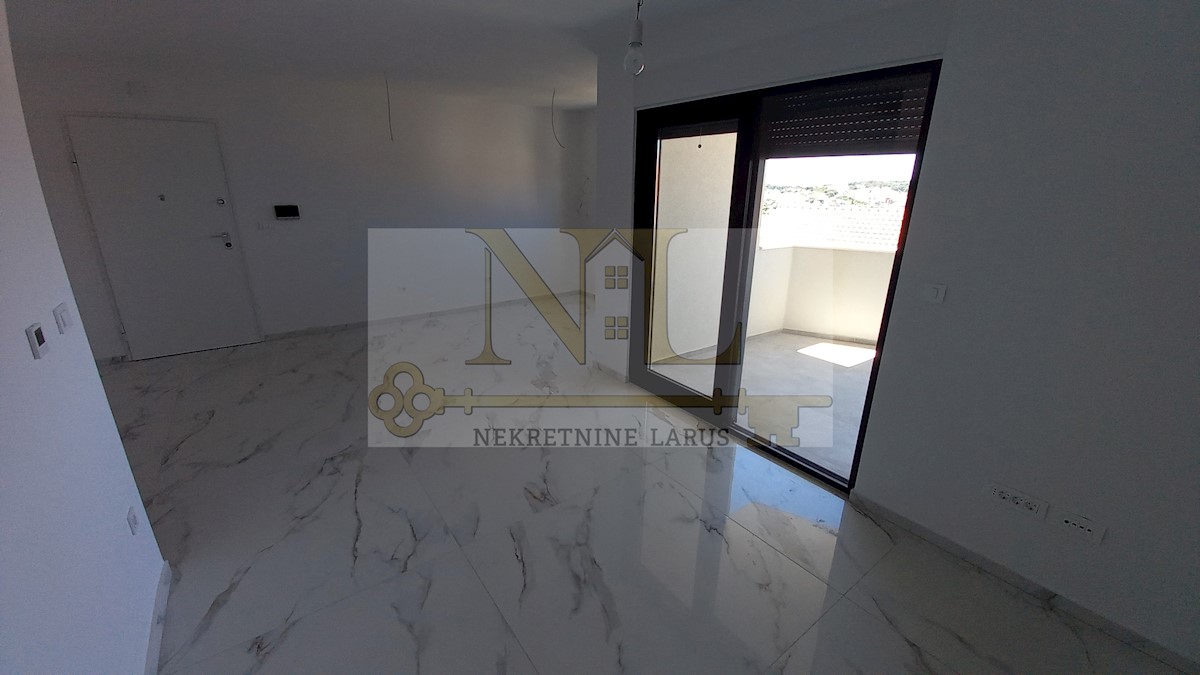 Appartement À vendre - SPLITSKO-DALMATINSKA  ČIOVO 