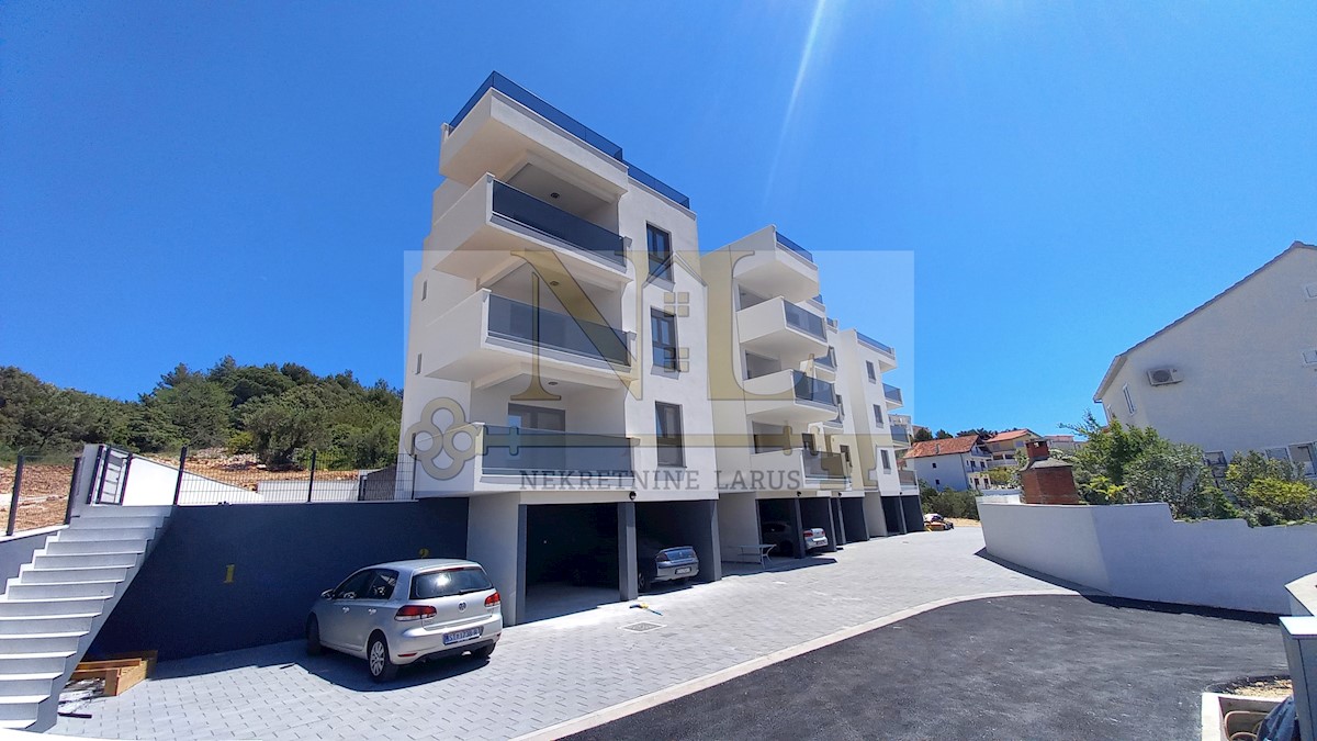 Apartma Naprodaj - SPLITSKO-DALMATINSKA  Čiovo