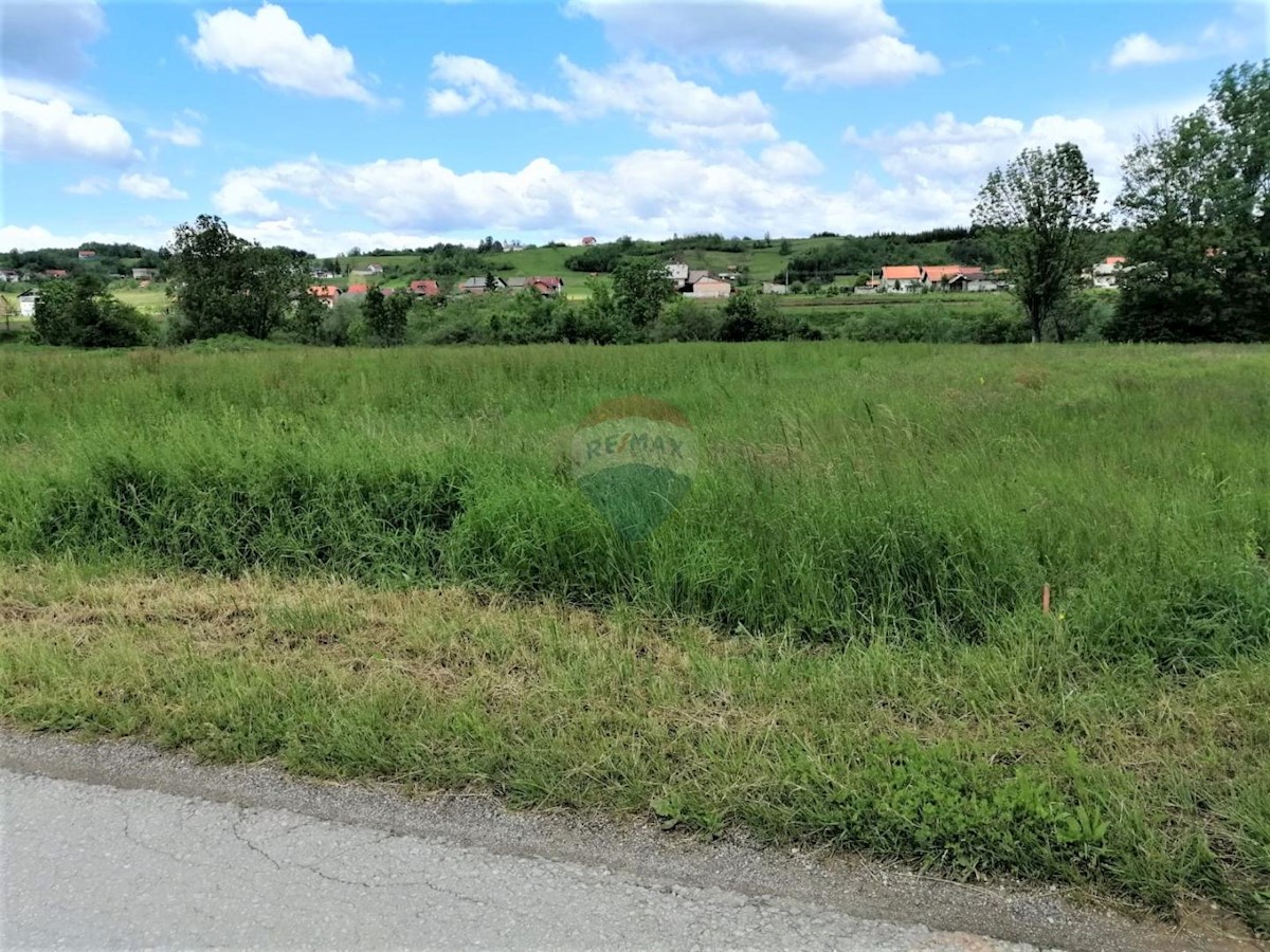 Terrain À vendre - KARLOVAČKA OZALJ