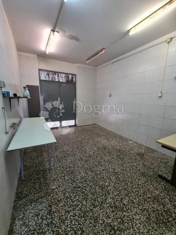 Poslovni prostori Na predaj - Primorsko-goranska Rijeka - foto 3/4