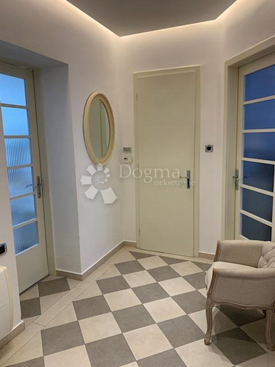 Apartmán Na predaj - PRIMORSKO-GORANSKA  Rijeka