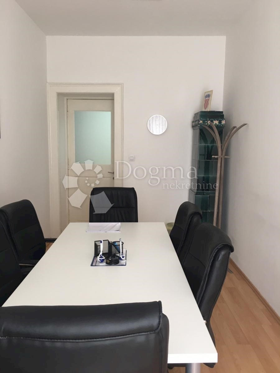 Flat For rent - PRIMORSKO-GORANSKA  RIJEKA 