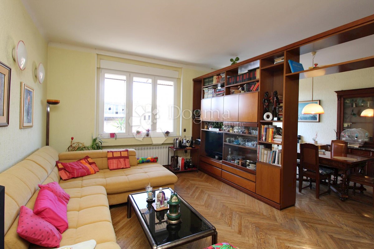 Apartmán K pronájmu - PRIMORSKO-GORANSKA  RIJEKA 