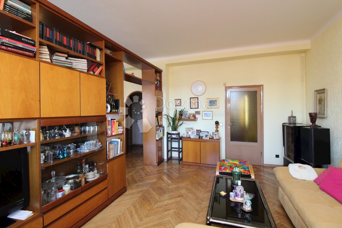 Apartmán K pronájmu - PRIMORSKO-GORANSKA  RIJEKA 