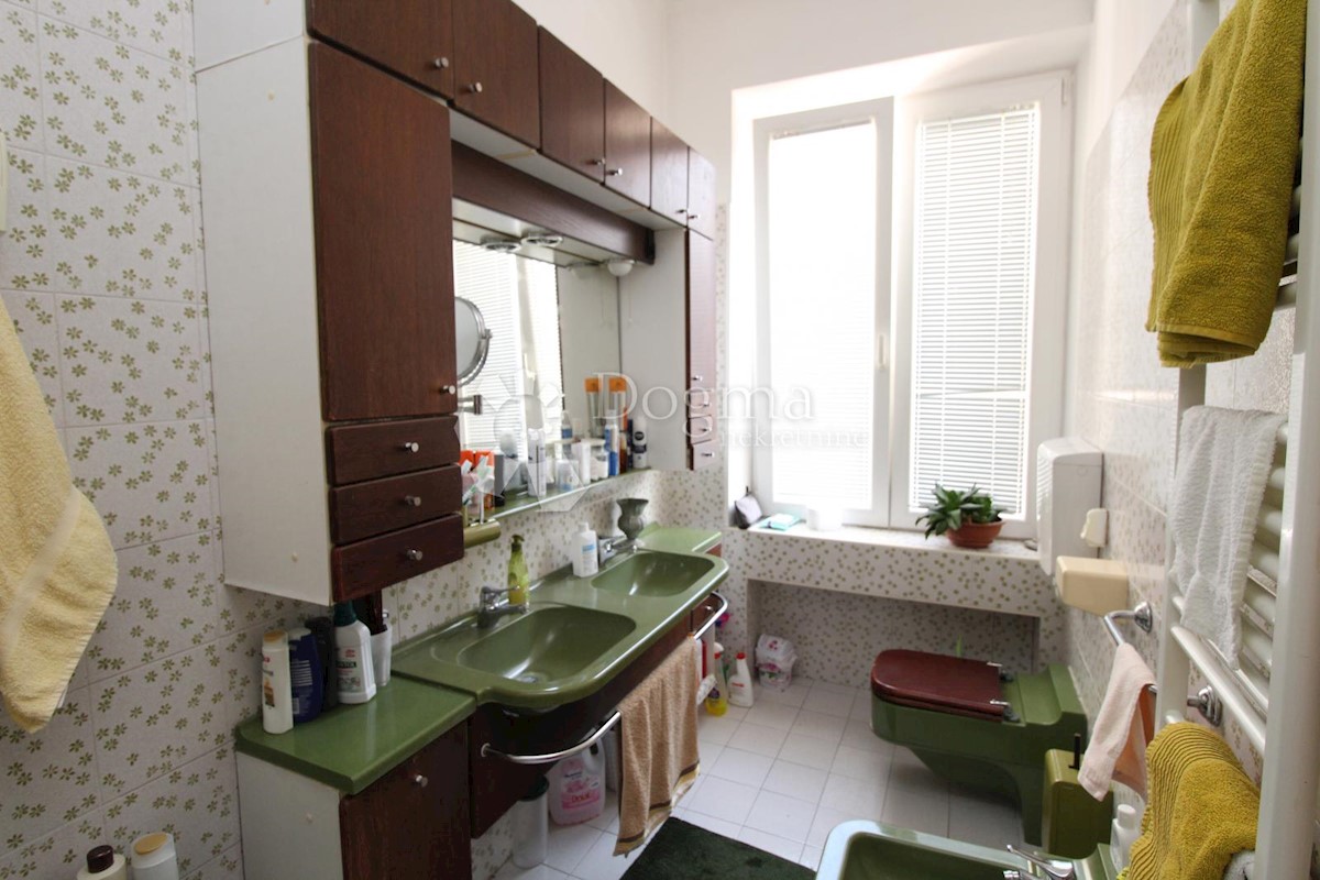 Apartmán K pronájmu - PRIMORSKO-GORANSKA  RIJEKA 