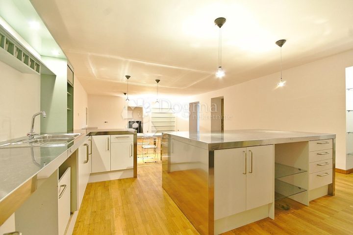 Flat For rent - Primorsko-goranska Rijeka - foto 5/19