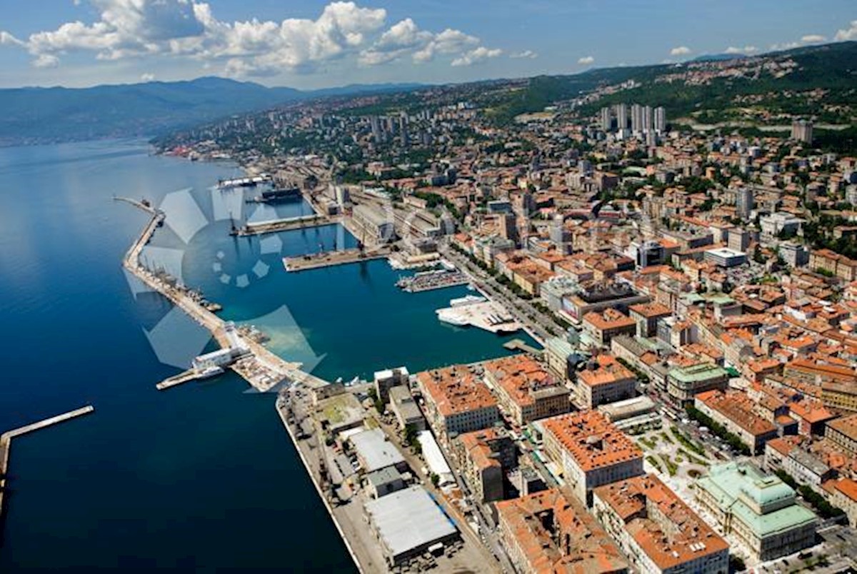 Locaux commerciaux À vendre - Primorsko-goranska Rijeka - foto 1/1