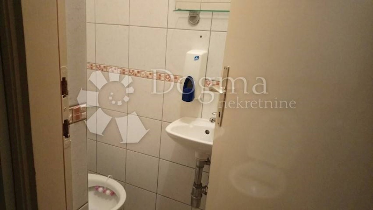 Poslovni prostori Naprodaj - PRIMORSKO-GORANSKA  Kastav