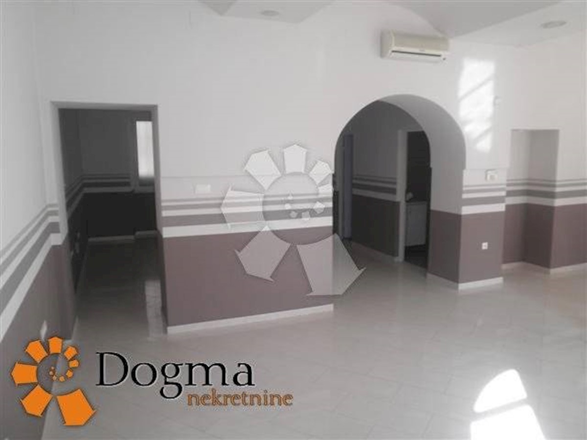 Business premises For rent - PRIMORSKO-GORANSKA  RIJEKA 