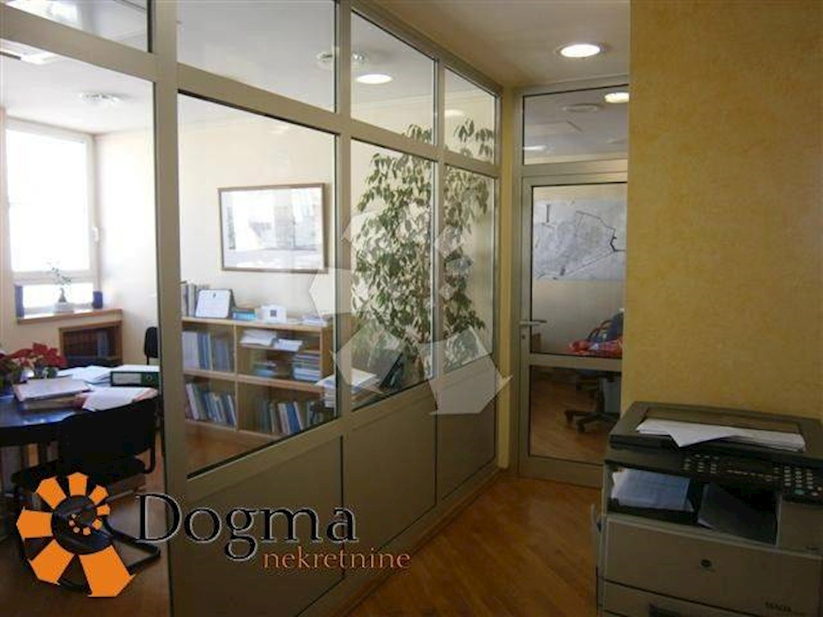 Gewerbefläche Zu vermieten - Primorsko-goranska Rijeka - foto 2/6