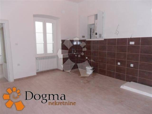 Lokal użytkowy Do wynajęcia - Primorsko-goranska Rijeka - foto 3/6