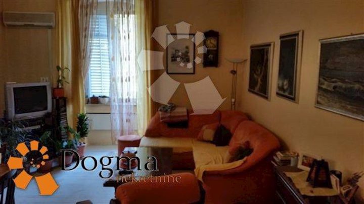 Appartement à louer 72 m² – Rijeka