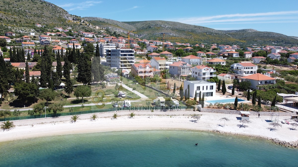Apartma Na predaj - SPLITSKO-DALMATINSKA  SEGET 