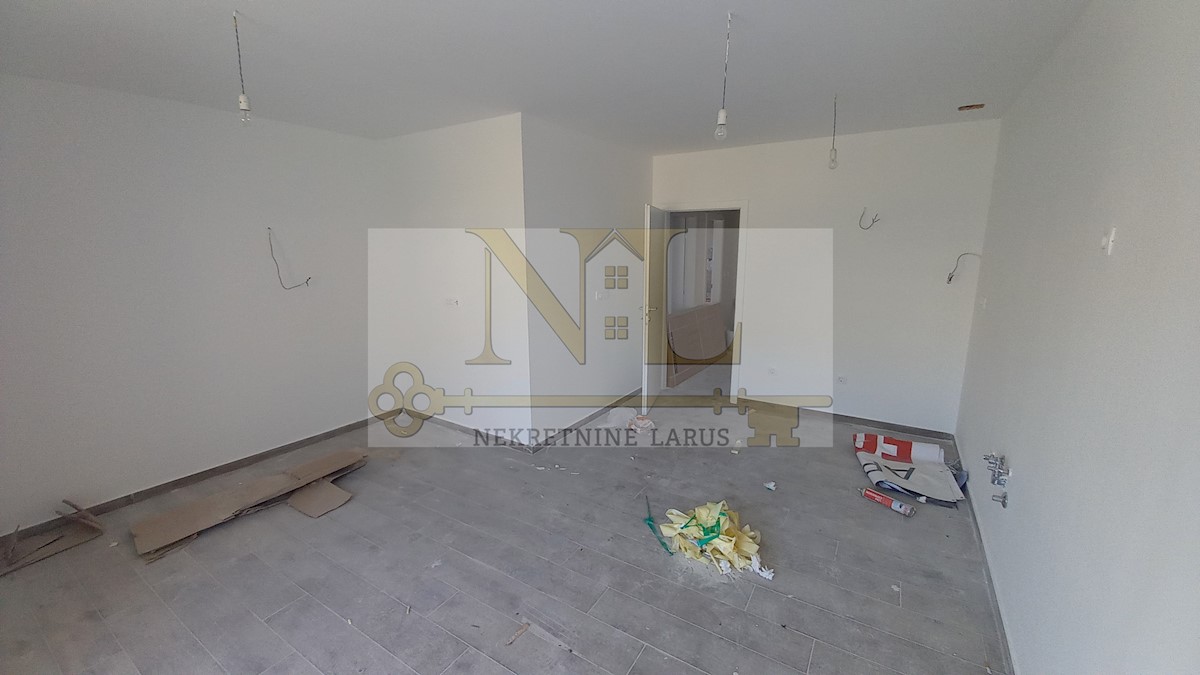 Apartment Zu verkaufen - SPLITSKO-DALMATINSKA  SEGET 