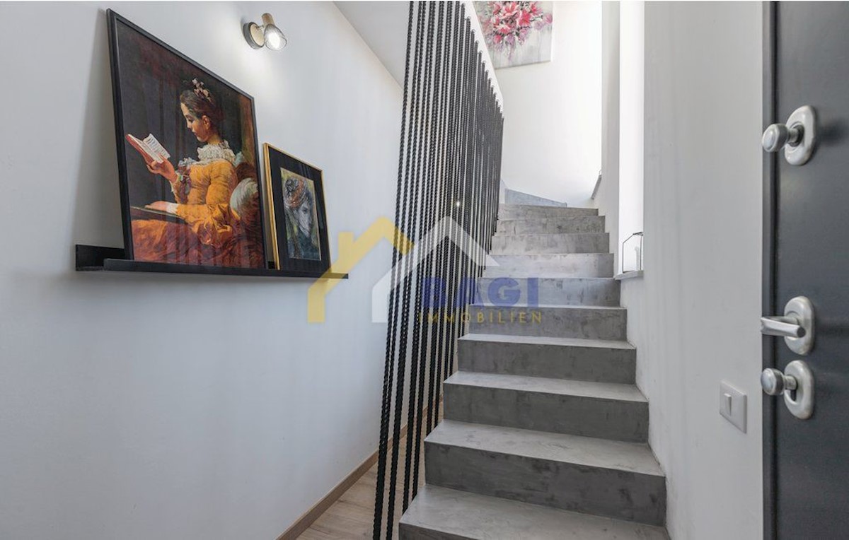 House For sale - ISTARSKA  PULA 