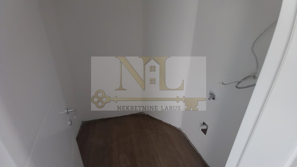 Apartma Na predaj - SPLITSKO-DALMATINSKA  SEGET 