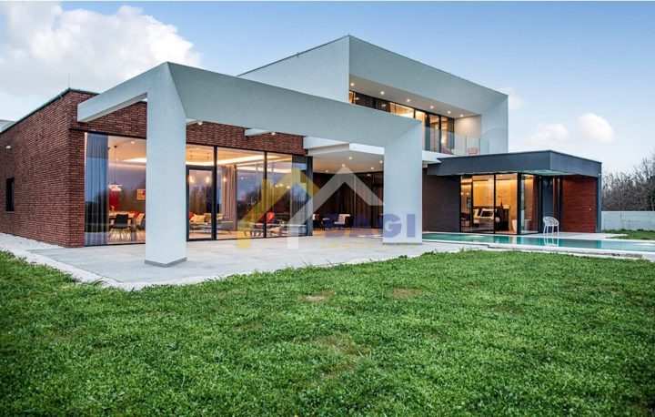 Maison À vendre - Istarska Ližnjan - foto 3/28