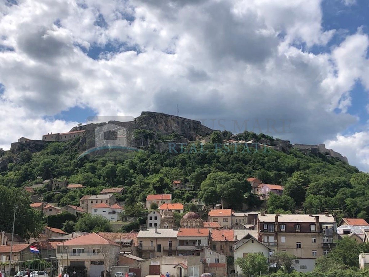 Dom Na predaj - ŠIBENSKO-KNINSKA  KNIN 