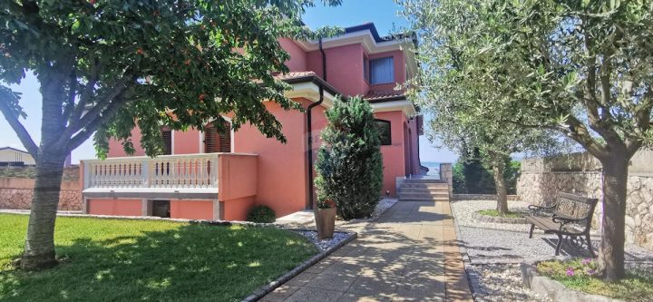 Haus zu verkaufen 936 m² – Doričići